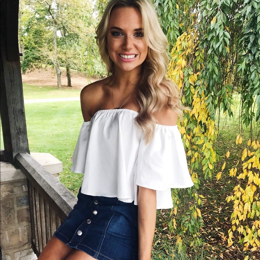 Off The Shoulder Crop Top